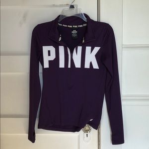 Half-zip Athletic Top